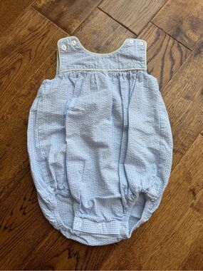 Lullaby Set Seersucker blue gingham Bubble 18m like new smoke pet free home